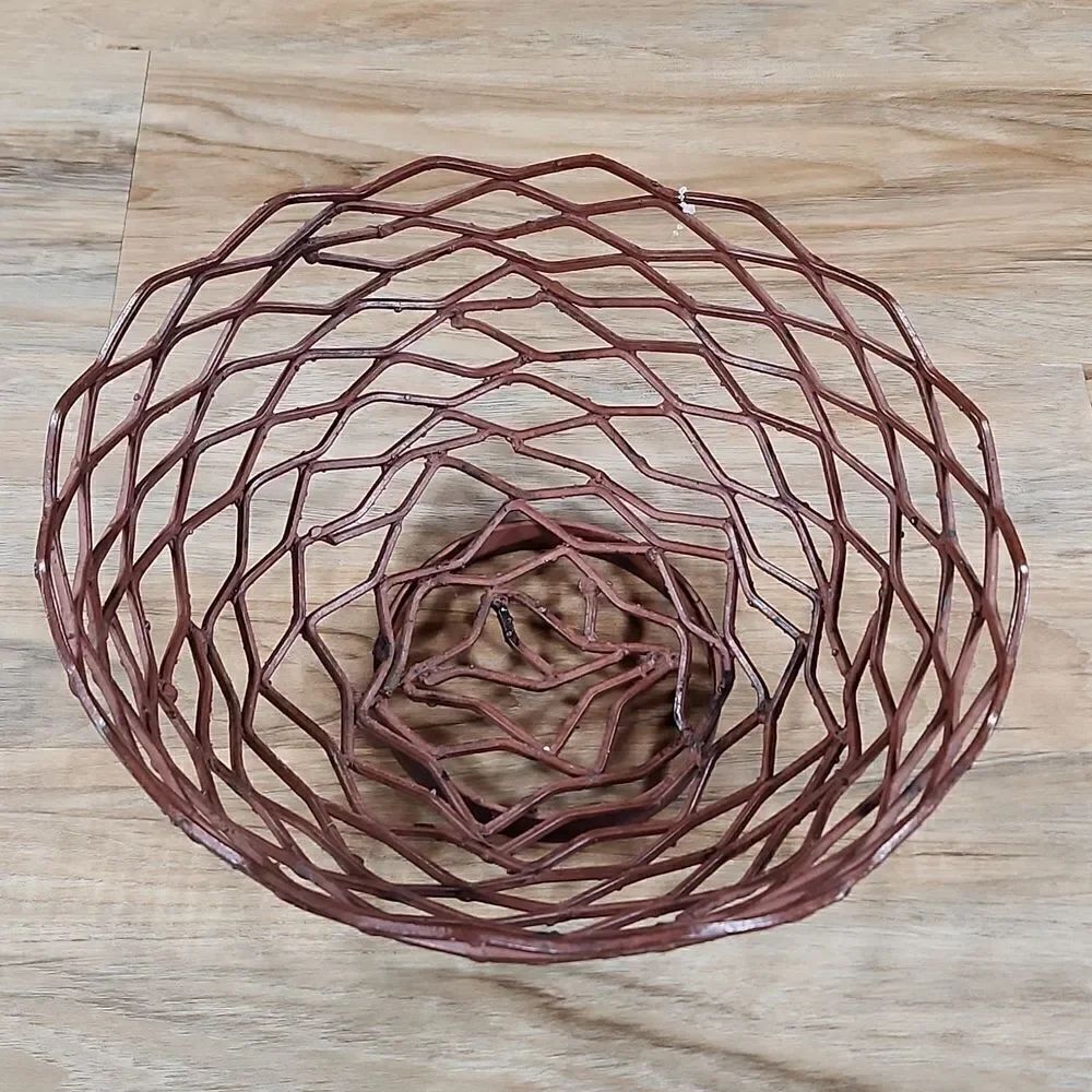 GUC Rust Heavy Metal Round Metal Bowl